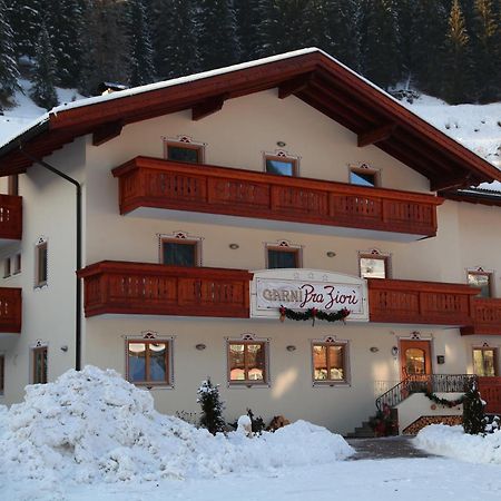 Hotel Garni Pra Fiori Campitello di Fassa Exterior foto