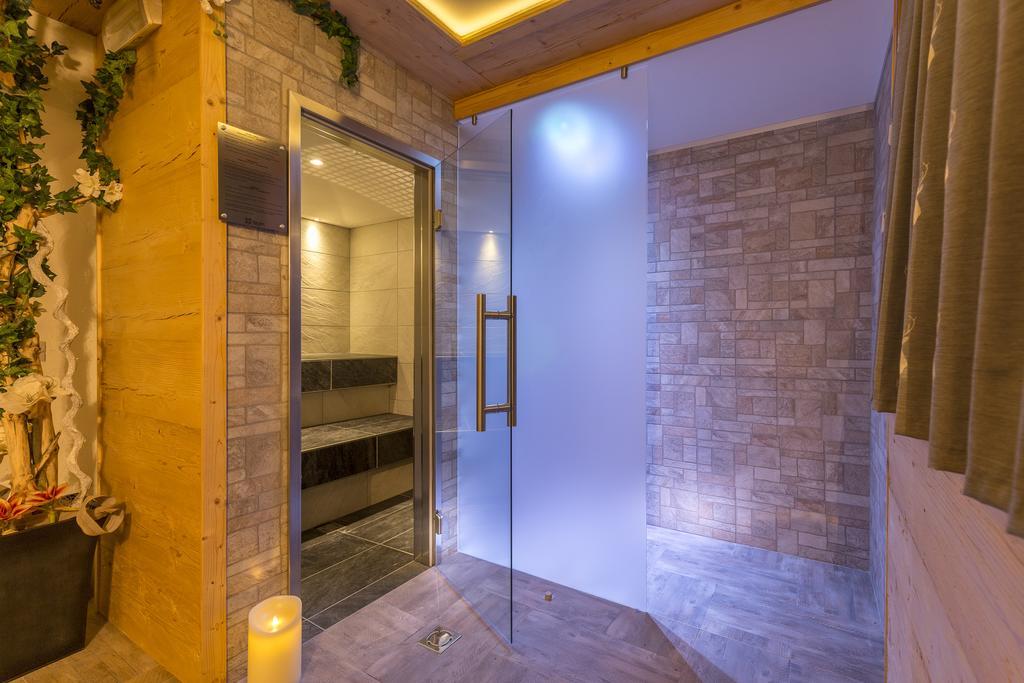 Hotel Garni Pra Fiori Campitello di Fassa Exterior foto