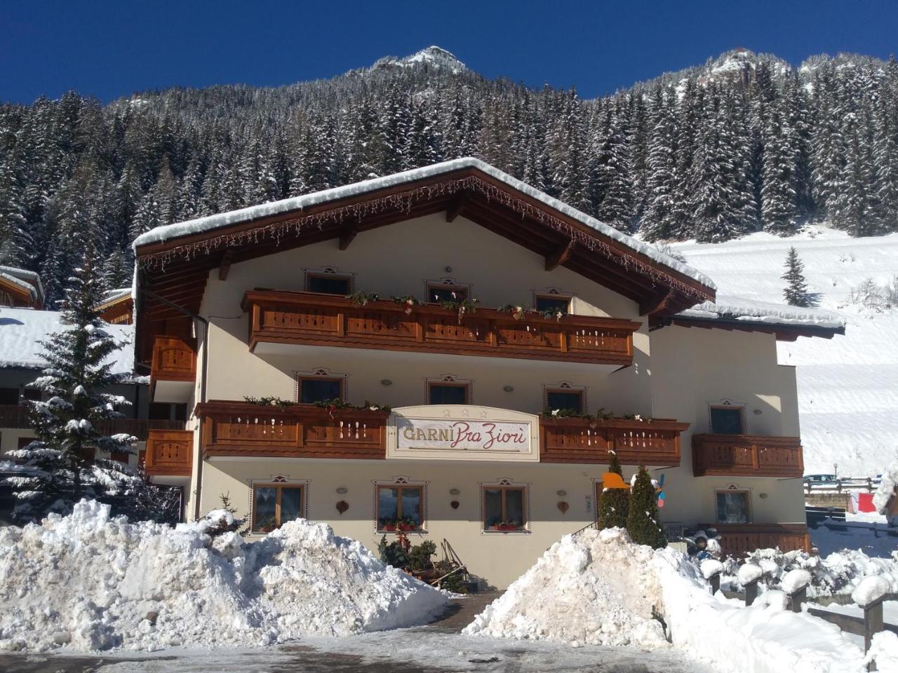Hotel Garni Pra Fiori Campitello di Fassa Exterior foto